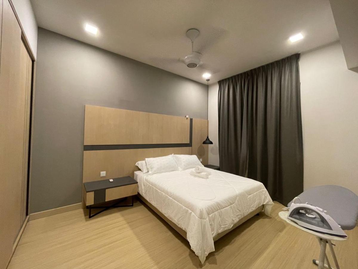 Kincir Homesuites - Free Wifi & Netflix *